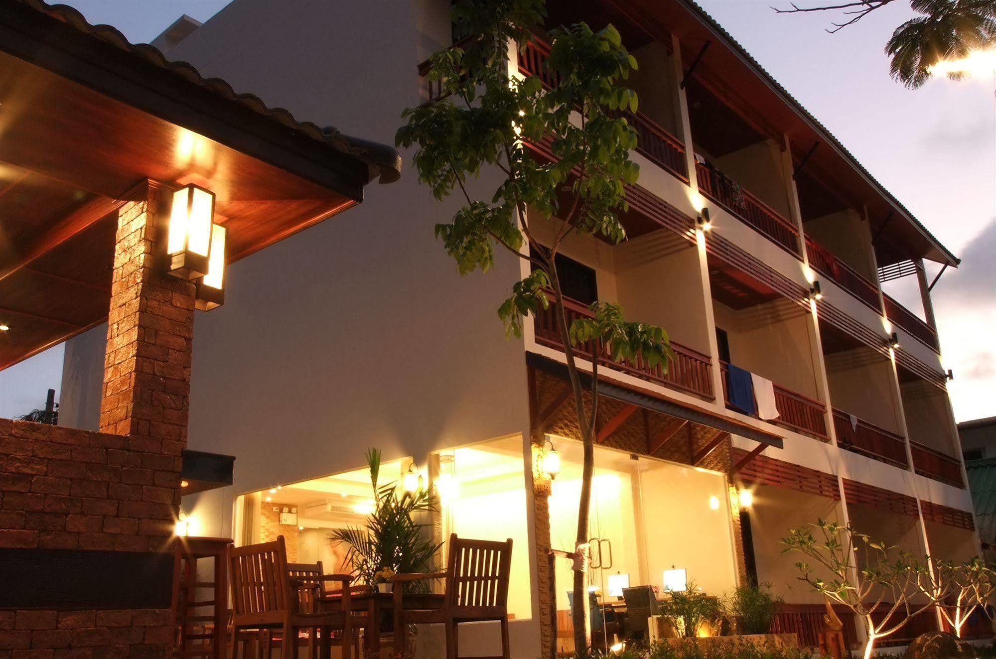 منتجع كاتانوي Phuket المظهر الخارجي الصورة