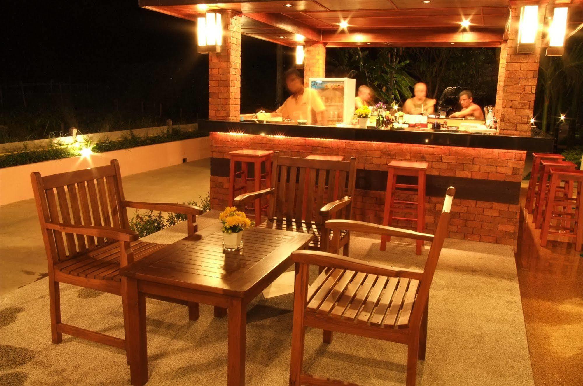 منتجع كاتانوي Phuket المظهر الخارجي الصورة